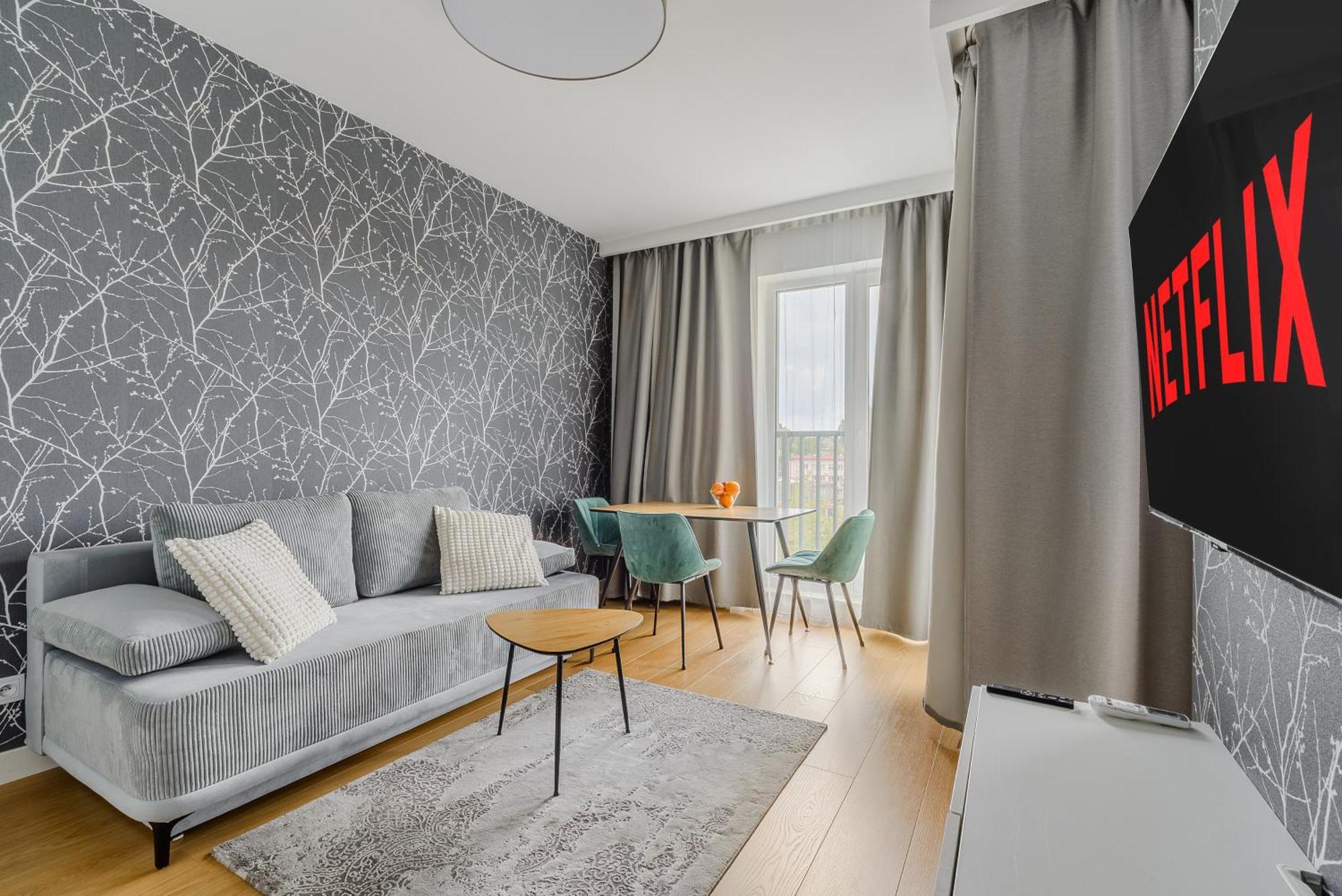 Cozy Family Apartments With Balcony Near Zlote Tarasy Warschau Buitenkant foto