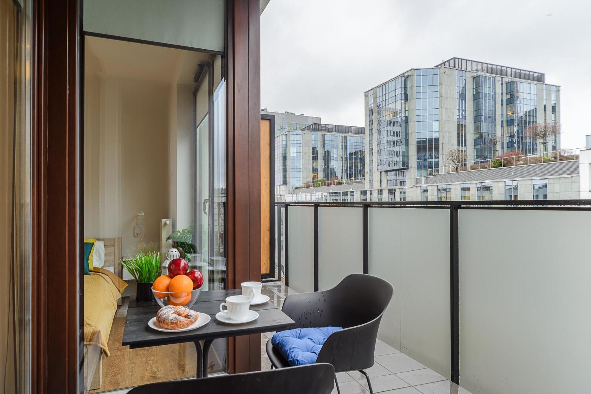 Cozy Family Apartments With Balcony Near Zlote Tarasy Warschau Kamer foto